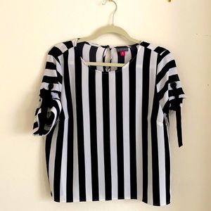 Vince Camuto Black and white stripe blouse